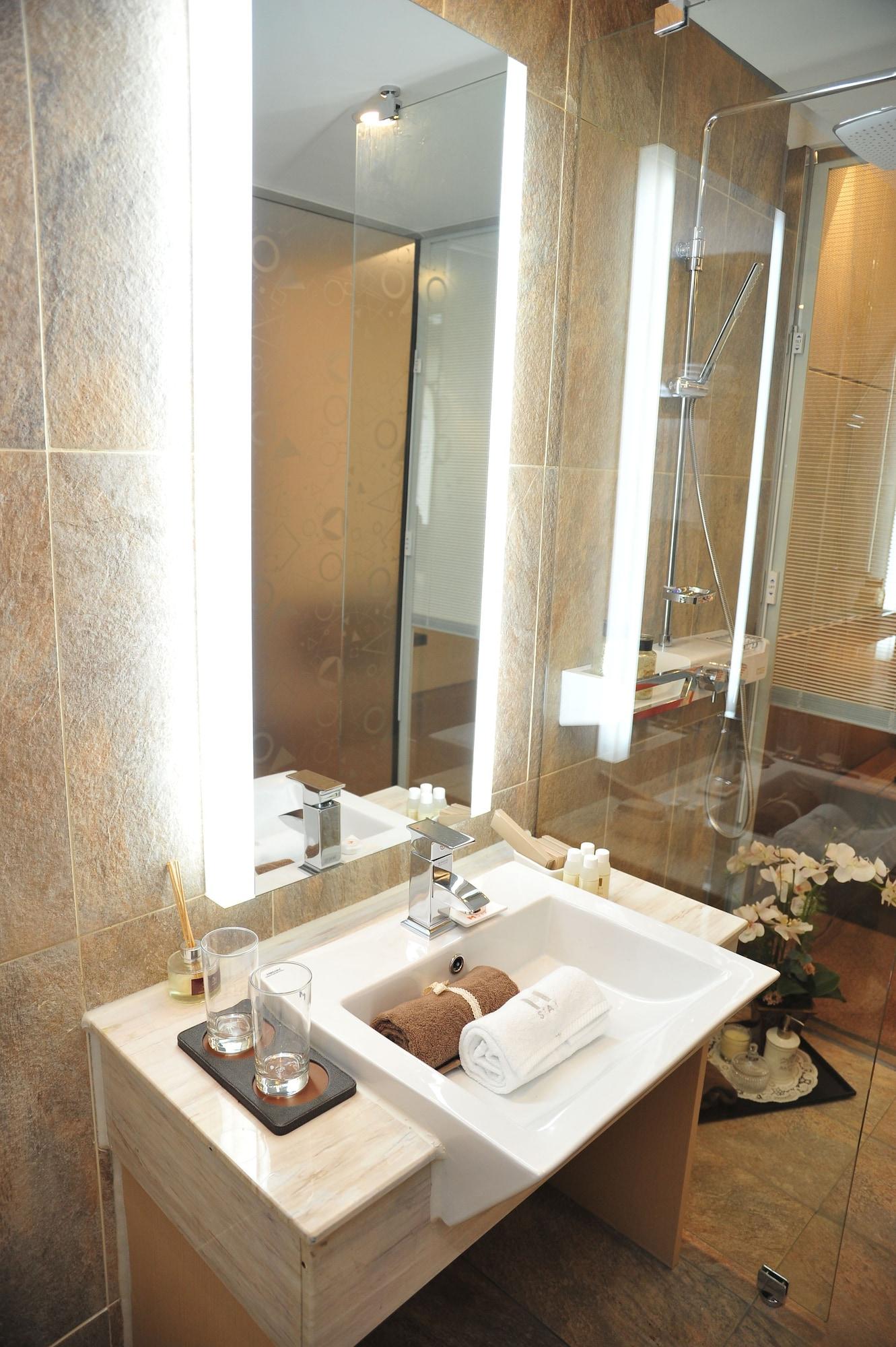 M Stay Hotel Gyeonggi Giheung Йонгин Екстериор снимка