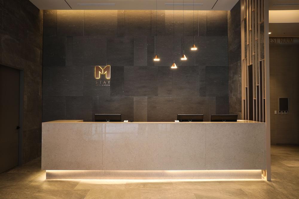 M Stay Hotel Gyeonggi Giheung Йонгин Екстериор снимка