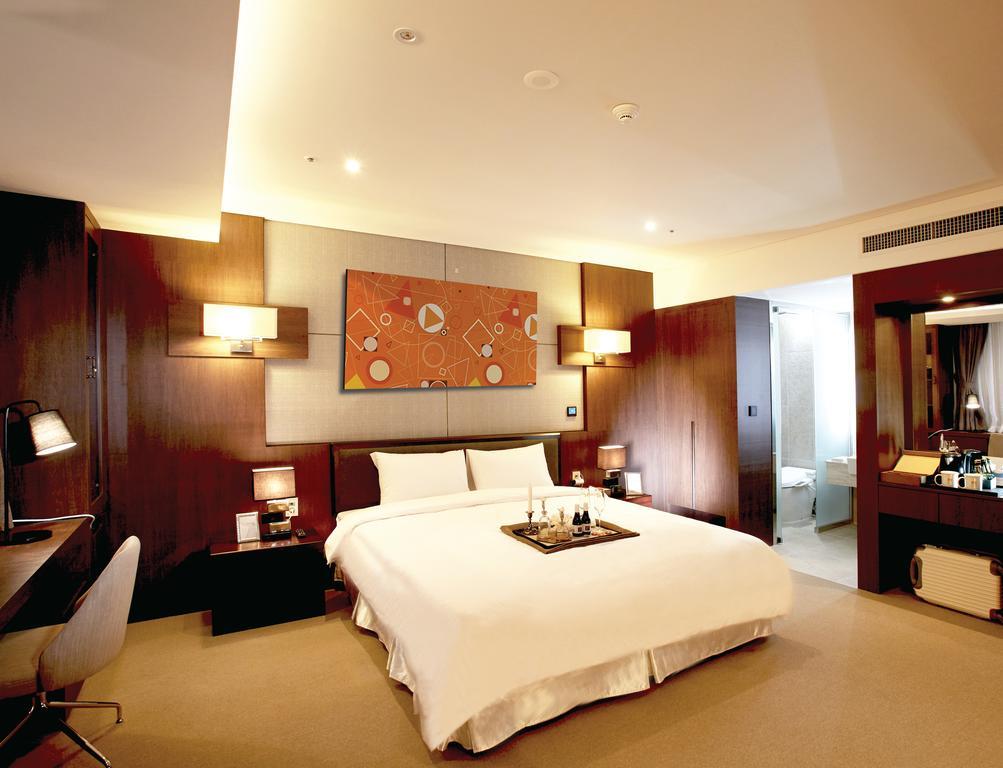 M Stay Hotel Gyeonggi Giheung Йонгин Екстериор снимка