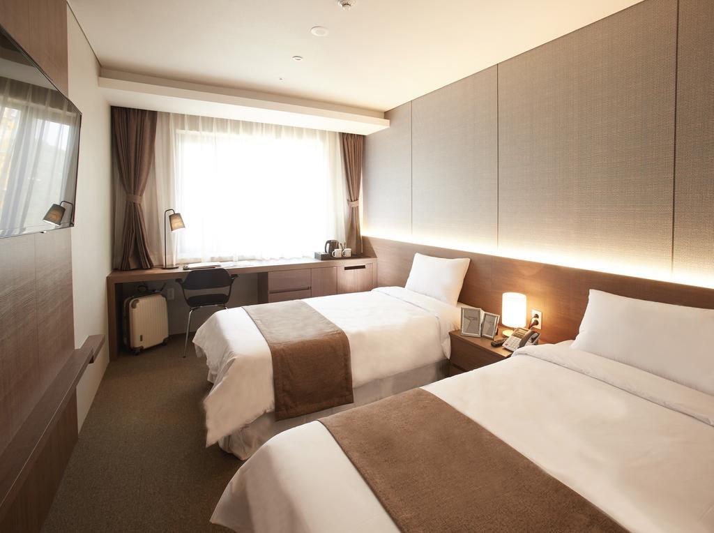 M Stay Hotel Gyeonggi Giheung Йонгин Екстериор снимка