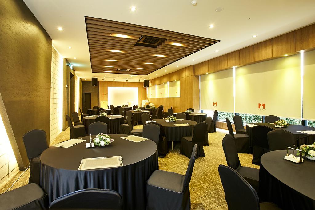 M Stay Hotel Gyeonggi Giheung Йонгин Екстериор снимка
